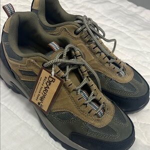 Bearpaw Men's Brown and Black Hiking Shoes